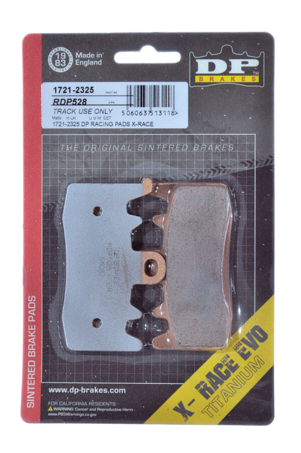 RDP528 Motorcycle brake pads in their packaging